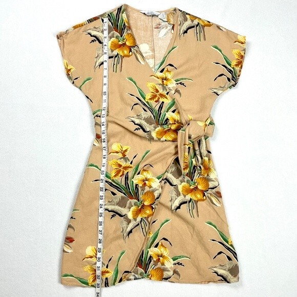 & Other Stories Linen Blend Wrap Mini Dress Tropical Flower Floral Print XS 2 - Picture 5 of 9